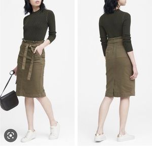 Banana Republic paper-bag pencil skirt
